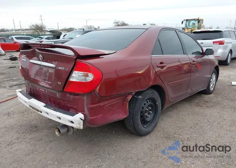 2004 Toyota Camry Le V6 z USA, uszkodzony, nr VIN 4T1BF32K64U077411